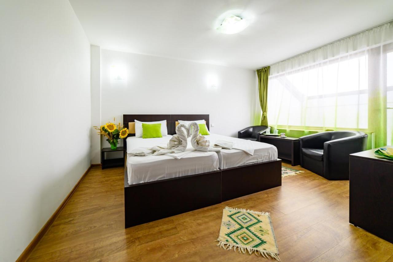 Green Delta Hotel Murighiol Ngoại thất bức ảnh