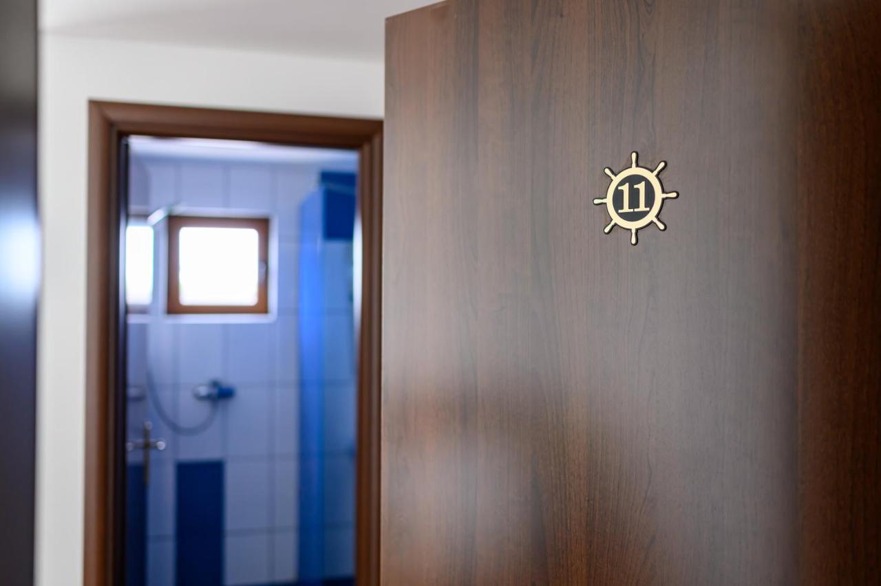 Green Delta Hotel Murighiol Ngoại thất bức ảnh