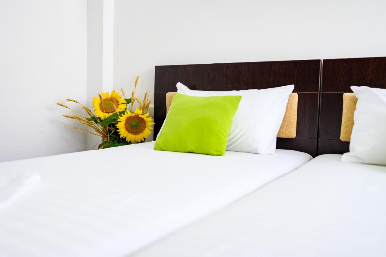 Green Delta Hotel Murighiol Ngoại thất bức ảnh
