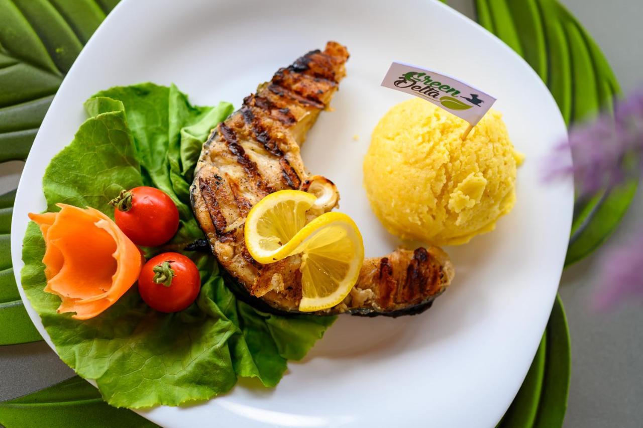 Green Delta Hotel Murighiol Ngoại thất bức ảnh